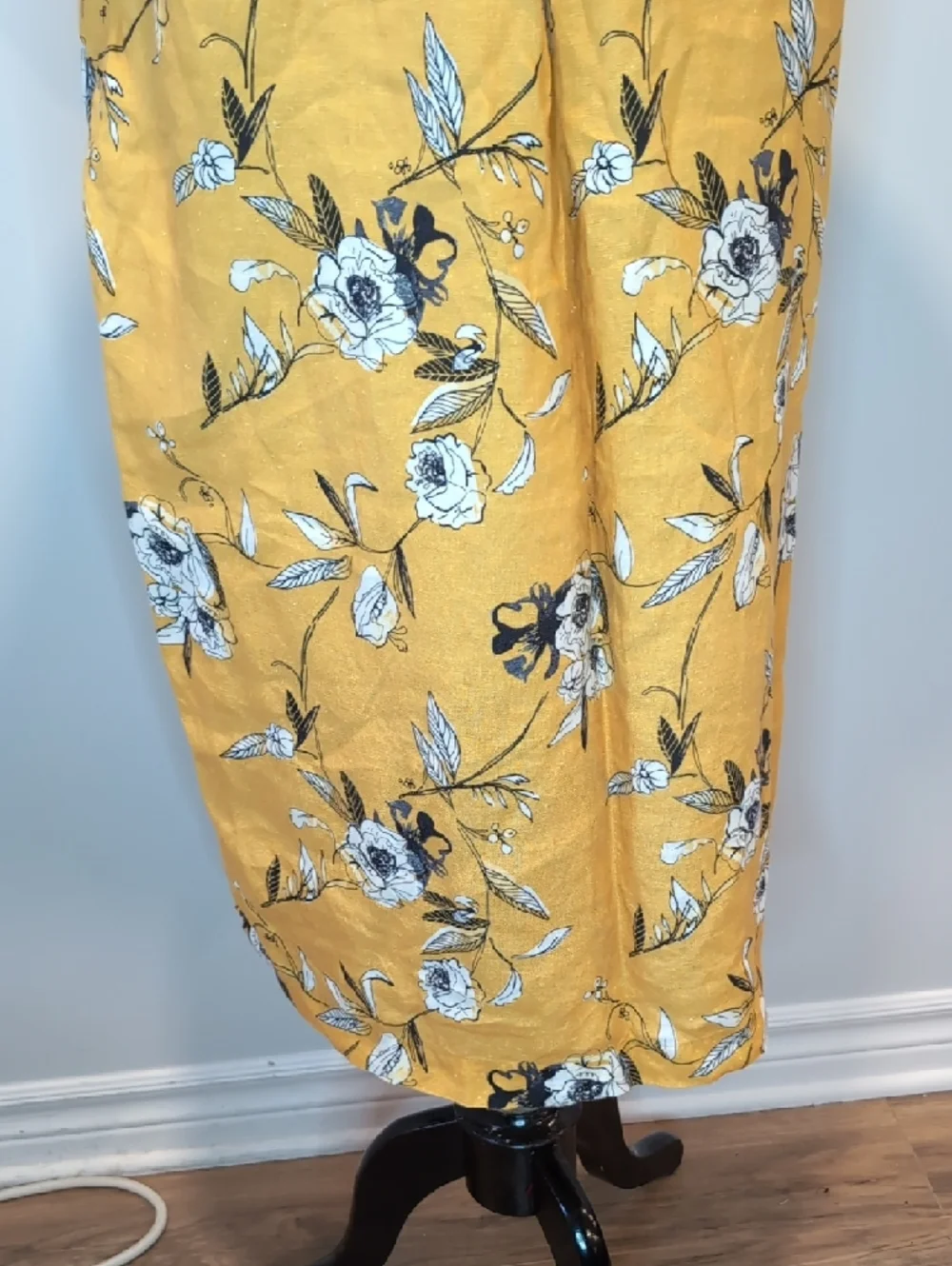 Simons Contemporaine Yellow Floral Shirt Dress - Picture 7 of 10